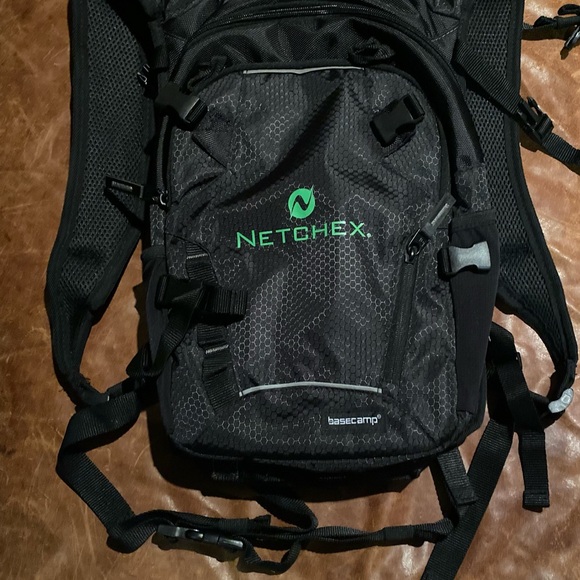 Hydration Backpack - Picture 3 of 6